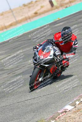 media/Oct-15-2022-TrackXperience (Sat) [[8f70b8b0be]]/Group 2/session 4 turn 1/